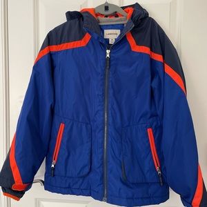 This is a lands end boy jacket, it’s in very good condition.